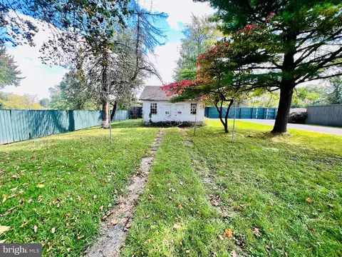 432 E Derry Rd, Hershey, PA 17033 photo 23