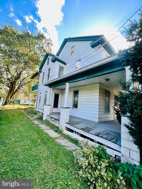 432 E Derry Rd, Hershey, PA 17033 photo 8