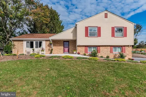 4108 Hillsdale Rd, Harrisburg, PA 17112