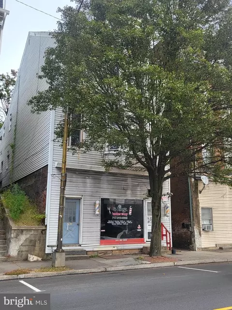 187 S Front St, Steelton, PA 17113