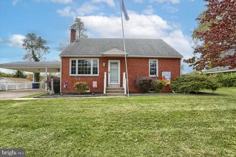120 Beaver Rd, Harrisburg, PA 17112