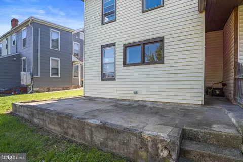 347 E Derry Rd, Hershey, PA 17033 photo 25