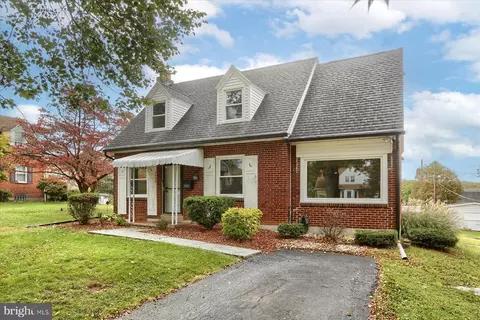 4909 Franklin St, Harrisburg, PA 17111