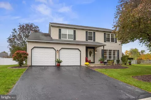 112 Fawn Ct, Harrisburg, PA 17110