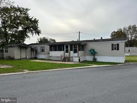 46 George Dr, Middletown, PA 17057