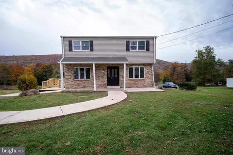 120 Coleman Dr, Millersburg, PA 17061