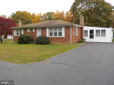 6441 Union Deposit Rd, Harrisburg, PA 17111