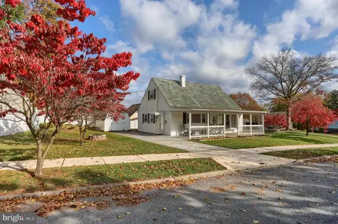 1124 Cypress St, Middletown, PA 17057