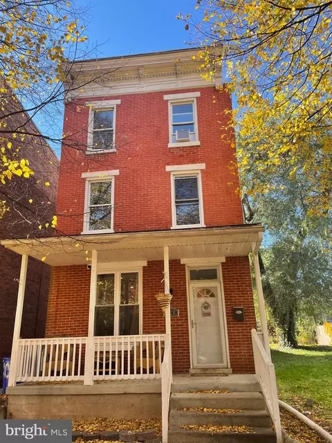 220 N 15th St, Harrisburg, PA 17103
