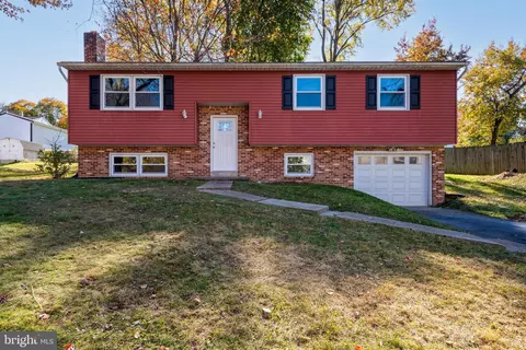 4131 Valley Rd, Harrisburg, PA 17112
