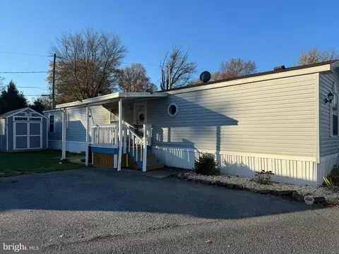 309 Caravan Ct, Middletown, PA 17057