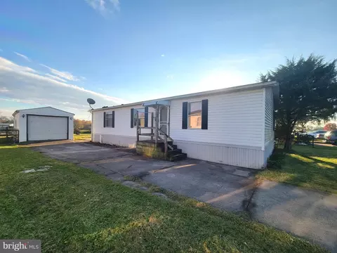 249 Michael St, Elizabethtown, PA 17022