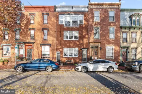 589 S Front St, Harrisburg, PA 17104