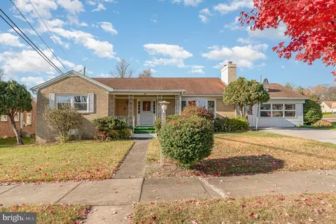 401 S 32nd St, Harrisburg, PA 17109