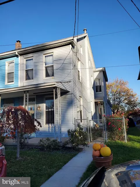 1252 2nd St, Harrisburg, PA 17113
