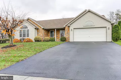 1869 Pebble Ct, Harrisburg, PA 17110