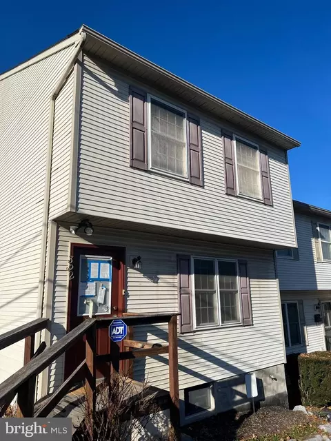 392 Jessamine Ave, Harrisburg, PA 17113