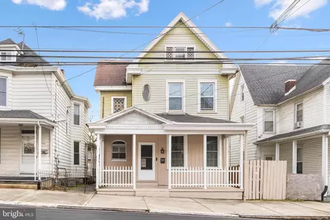 346 Pine St, Steelton, PA 17113