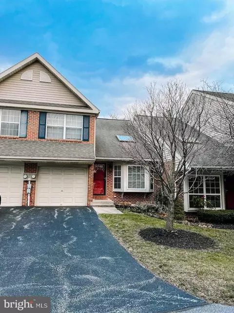 5518 Grouse Dr, Harrisburg, PA 17111