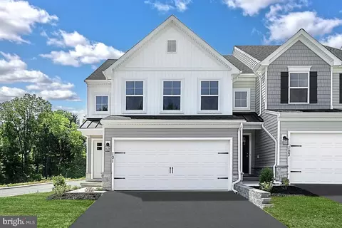 100 Emma Cir #LOT 706, Harrisburg, PA 17112