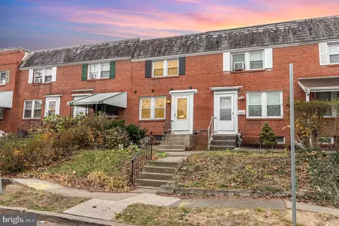 2259 Kensington St, Harrisburg, PA 17104