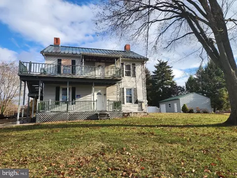 51 S Harrisburg St, Steelton, PA 17113