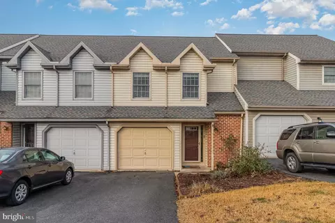 1956 Deer Path Rd, Harrisburg, PA 17110