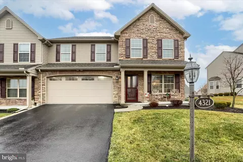 4321 N Victoria Way, Harrisburg, PA 17112