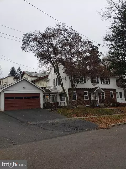 102 Park Ter, Harrisburg, PA 17111