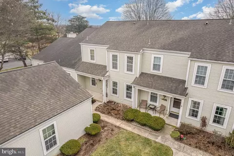 2030 Wexford Rd, Palmyra, PA 17078