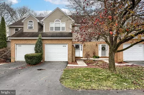 1636 Macintosh Way, Hummelstown, PA 17036