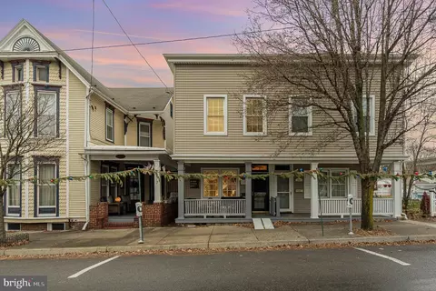 283 Union St, Millersburg, PA 17061