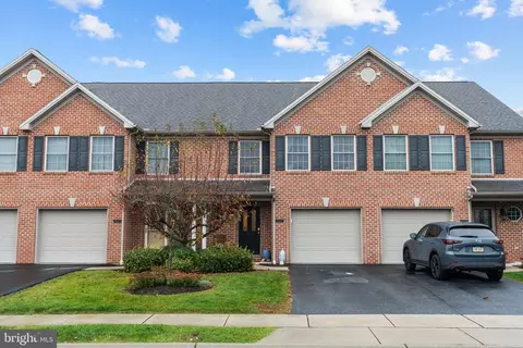 433 Northstar Dr, Harrisburg, PA 17112
