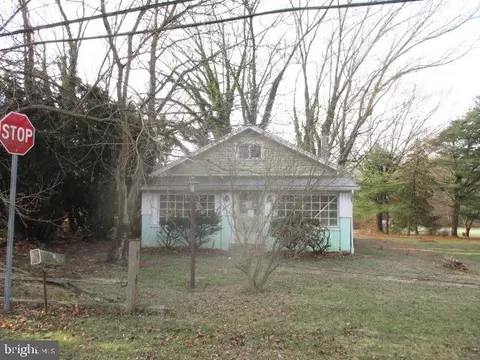 1270 Peters Mountain Rd, Dauphin, PA 17018