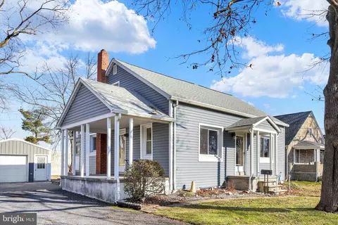 244 Cherry St, Highspire, PA 17034