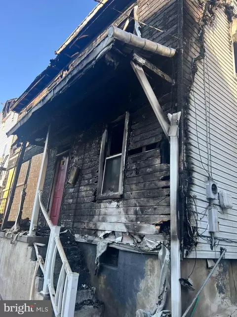 121 S 4th St, Steelton, PA 17113
