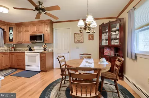 115 Brookside Ave, Hershey, PA 17033 photo 6