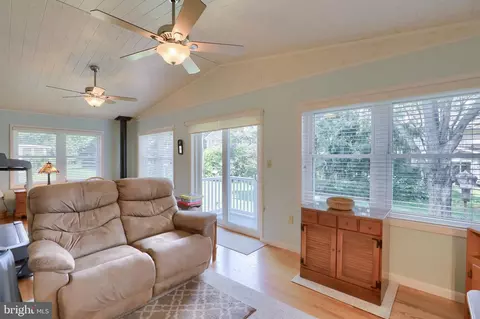 115 Brookside Ave, Hershey, PA 17033 photo 16
