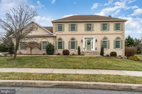 2311 Scarsborough Dr, Harrisburg, PA 17112