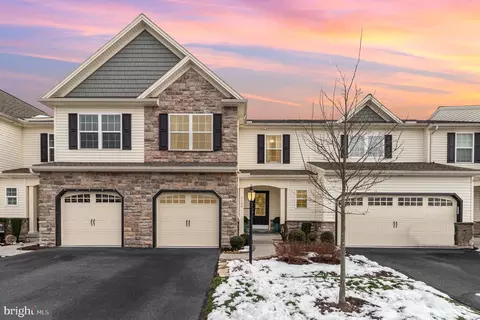 2730 Post Dr, Harrisburg, PA 17112