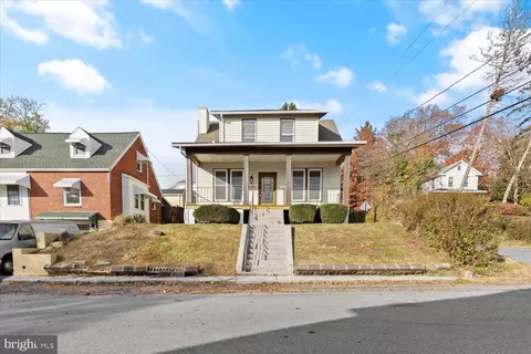 3324 Spring St, Harrisburg, PA 17109