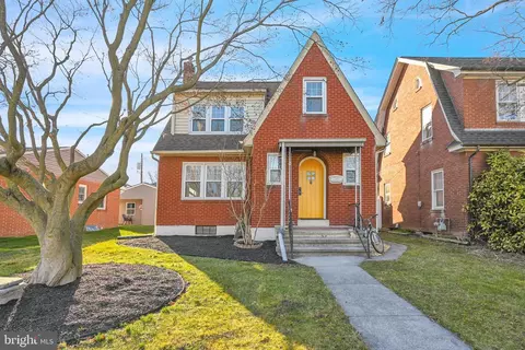 125 N Race St, Middletown, PA 17057