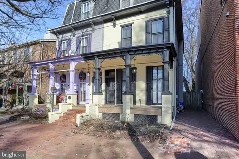 705 12 S Front St, Harrisburg, PA 17104