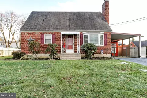 6233 Elmer Ave, Harrisburg, PA 17112