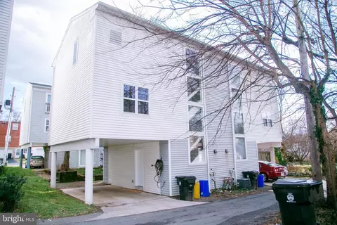6 Allison Ct, Harrisburg, PA 17104