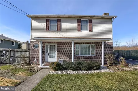 501 R St, Steelton, PA 17113