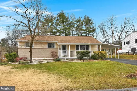 1526 Terrill Rd, Harrisburg, PA 17109