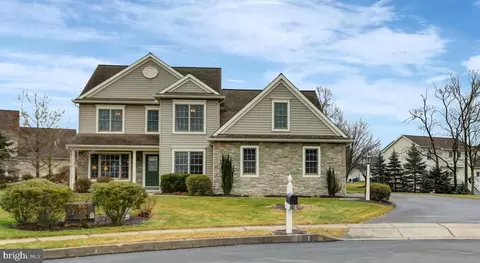 116 Quail Ct, Hummelstown, PA 17036