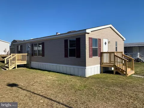 320 Dallas Dr, Grantville, PA 17028