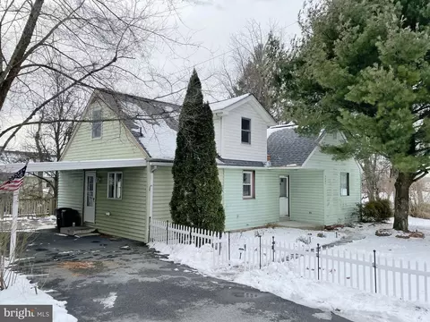 5601 Union Deposit Rd, Harrisburg, PA 17111